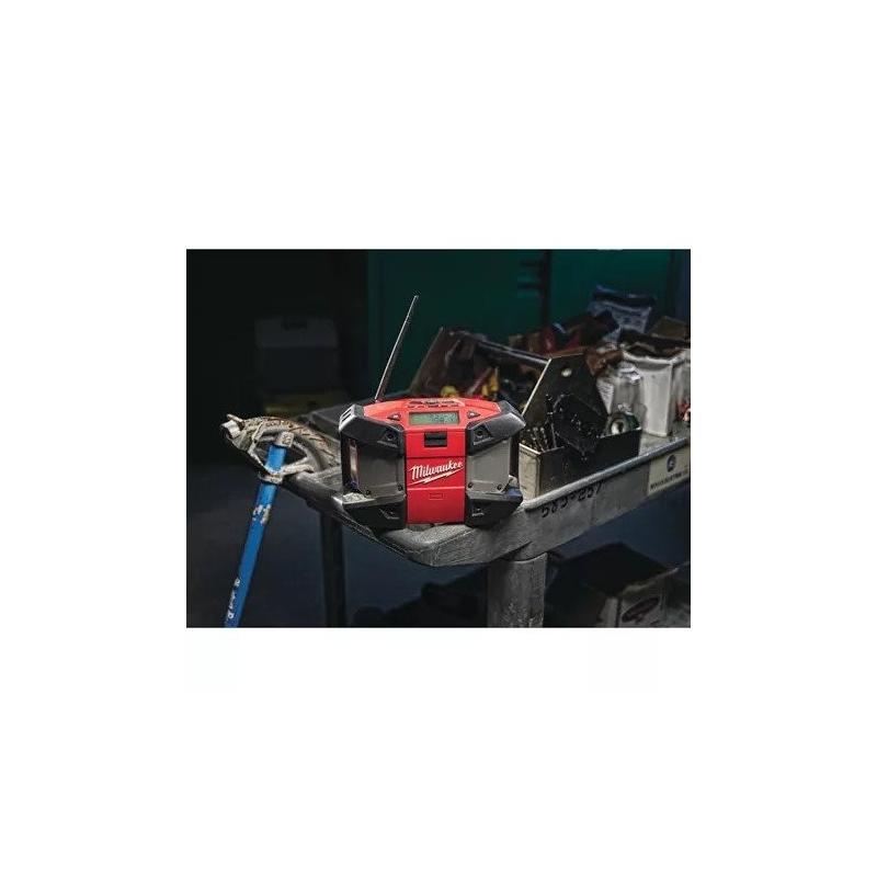 C12 JSR -Subkompaktowe radio z wejściem MP3 M12™, Li-ion C12 JSR -Subkompaktowe radio z wejściem MP3 M12™, Li-ion