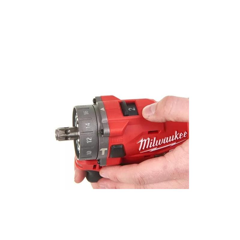 M12 FPDXKIT-602X - Subkompaktowa wiertarko-wkrętarka udarowa z wymiennym uchwytem 12 V, 6.0 Ah, z 2 akumulatorami i ładowarką M12 FPDXKIT-602X - Subkompaktowa wiertarko-wkrętarka udarowa z wymiennym uchwytem 12 V, 6.0 Ah, z 2 akumulatorami i ładowarką