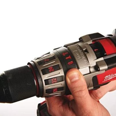 HD28 PD-33C - Percussion drill 28 V, 3.0 Ah, HEAVY DUTY, in HD Box, with 3 batteries and charger