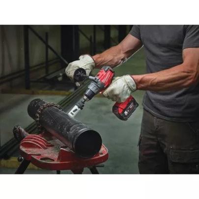 M18 FDD-502X - Wiertarko-wkrętarka 18 V, 5.0 Ah, FUEL™, w walizce, z 2 akumulatorami i ładowarką