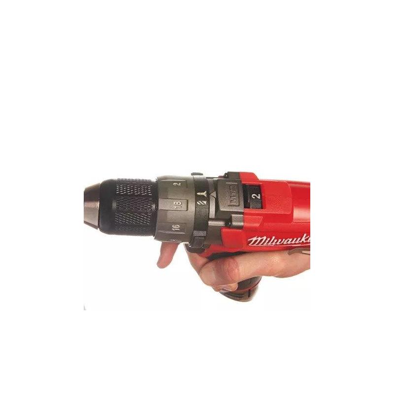 M12 CDD-602X - Subkompaktowa 2-biegowa wiertarko - wkrętarka 12 V, 6.0 Ah, M12 FUEL™, w walizce, z 2 akumulatorami i ładowarką M12 CDD-602X - Subkompaktowa 2-biegowa wiertarko - wkrętarka 12 V, 6.0 Ah, M12 FUEL™, w walizce, z 2 akumulatorami i ładowarką