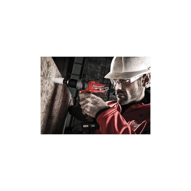 M12 CDD-302C - Subkompaktowa 2-biegowa wiertarko - wkrętarka 12 V, 3.0 Ah, M12 FUEL™, w walizce, z 2 akumulatorami i ładowarką M12 CDD-302C - Subkompaktowa 2-biegowa wiertarko - wkrętarka 12 V, 3.0 Ah, M12 FUEL™, w walizce, z 2 akumulatorami i ładowarką