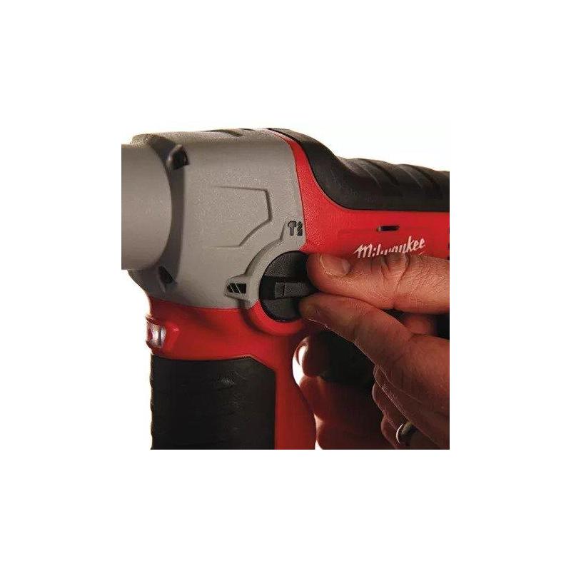 M12 H-202X - Sub compact SDS-Plus hammer 12 V, 2.0 Ah, in HD Box, with 2 batteries and charger M12 H-202X - Sub compact SDS-Plus hammer 12 V, 2.0 Ah, in HD Box, with 2 batteries and charger