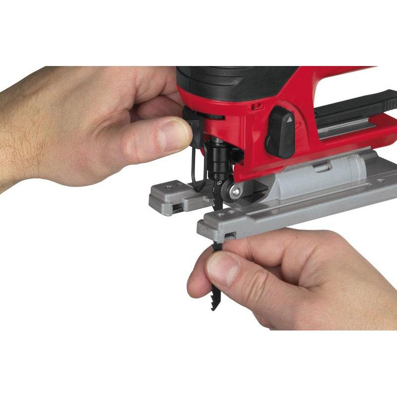 JS 120 X - Wyrzynarka z uchwytem korpusowym, 710 W