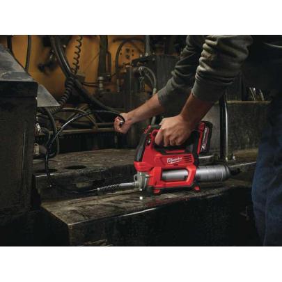 M18 GG-201C - Smarownica 18 V, 2.0 Ah, HEAVY DUTY, w walizce, z akumulatorem i ładowarką