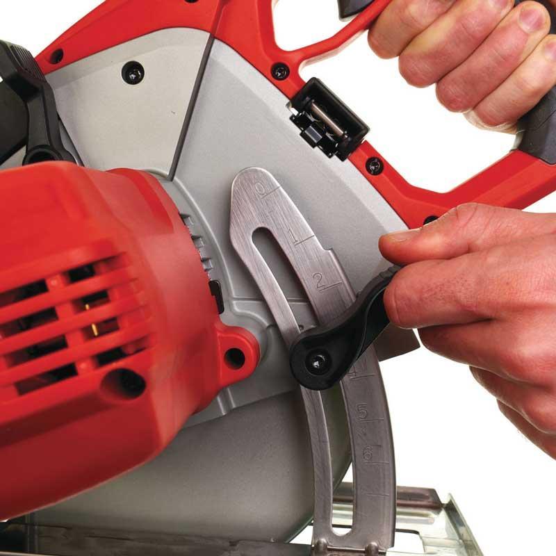 MCS 66 - Piła do cięcia metalu na sucho 66 mm, 1800 W, w walizce MCS 66 - Piła do cięcia metalu na sucho 66 mm, 1800 W, w walizce