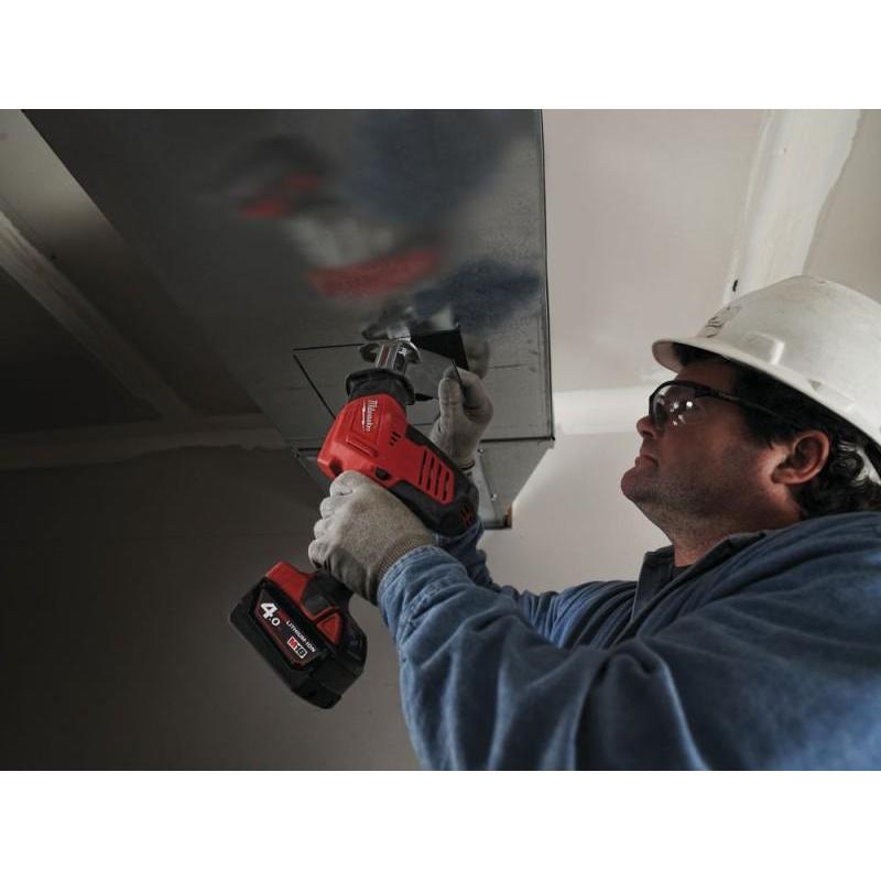 C18 HZ-402B - Pilarka uniwersalna kompaktowa 18 V, 4.0 Ah, HACKZALL™, w torbie, z 2 akumulatorami i ładowarką