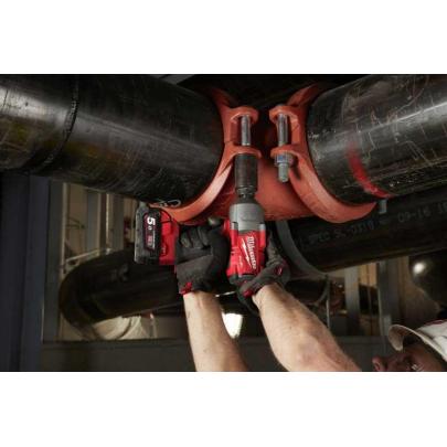 M18 FHIWP12-502X - Klucz udarowy 1/2", 1017 Nm, 18 V, 5.0 Ah, FUEL™, w walizce, z 2 akumulatorami i ładowarką