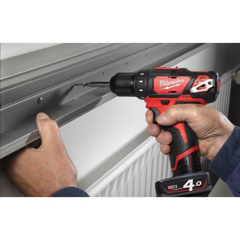 M12 BDD-402C - Sub compact drill driver 12 V, 4.0 Ah, in HD Box, with 2 batteries and charger M12 BDD-402C - Sub compact drill driver 12 V, 4.0 Ah, in HD Box, with 2 batteries and charger