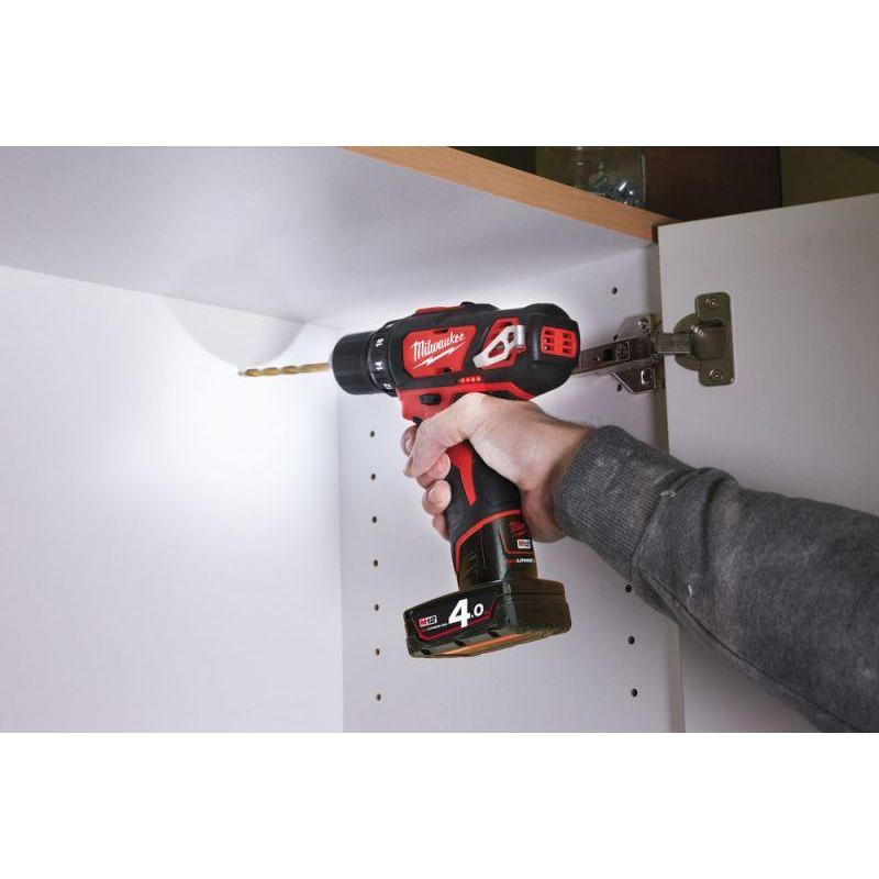 M12 BDD-402C - Sub compact drill driver 12 V, 4.0 Ah, in HD Box, with 2 batteries and charger M12 BDD-402C - Sub compact drill driver 12 V, 4.0 Ah, in HD Box, with 2 batteries and charger