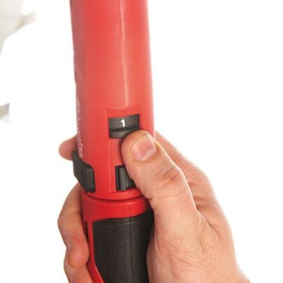M4 D-202B - Drill driver 4 V, 2.0 Ah, in HD Box, with 2 batteries and charger