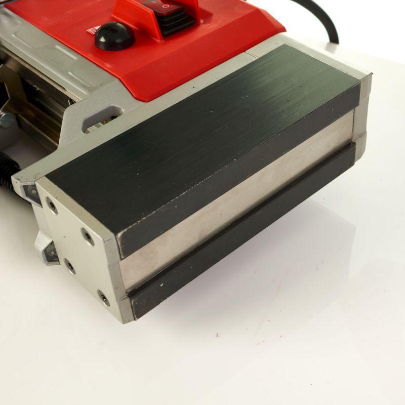 MDE 41 - Wiertnica magnetyczna z elektromagnesem o mocy 1200 W w walizce MDE 41 - Wiertnica magnetyczna z elektromagnesem o mocy 1200 W w walizce