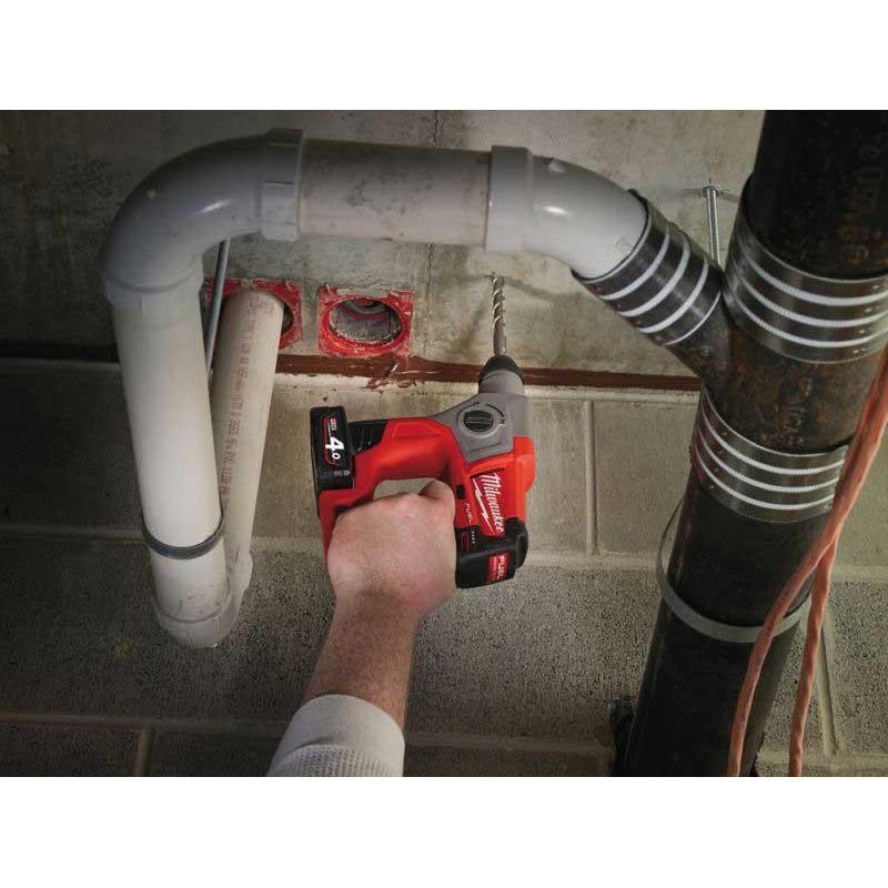 M12 CH-402X - Sub compact SDS-Plus hammer 12 V, 4.0 Ah, FUEL, in HD Box, with 2 batteries and charger M12 CH-402X - Sub compact SDS-Plus hammer 12 V, 4.0 Ah, FUEL, in HD Box, with 2 batteries and charger