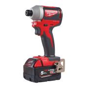 M18 BLID2-502X - Zakrętarka udarowa 1/4" HEX 18 V, 5.0 Ah, w walizce, z 2 akumulatorami i ładowarką