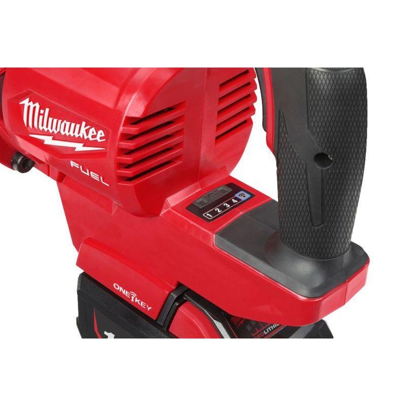 M18 ONEFHIWF1D-121C - Klucz udarowy 1" z rękojeścią D, 2576 Nm, 18 V, 12.0 Ah, ONE-KEY™, w walizce, z akumulatorem i  ładowarką