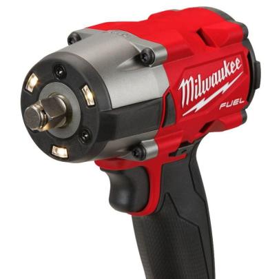 M18 FMTIW2F12-0X - Klucz udarowy 1/2", 745 Nm, 18 V, FUEL™, w walizce, bez wyposażenia