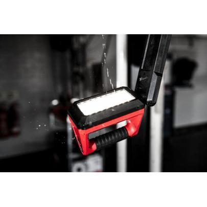 M12 UCL-0 - Lampa TRUEVIEW™ do oświetlenia podwozia