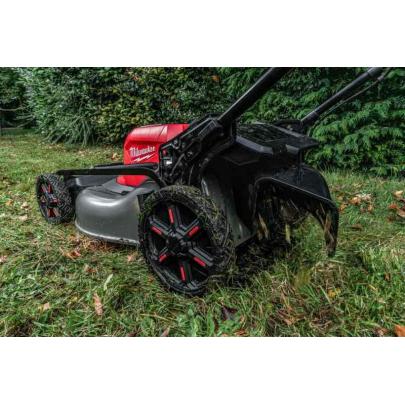 M18 F2LM53-122 - Kosiarka samojezdna 18 V, 12.0 Ah, FUEL™, z 2 akumulatorami i ładowarką