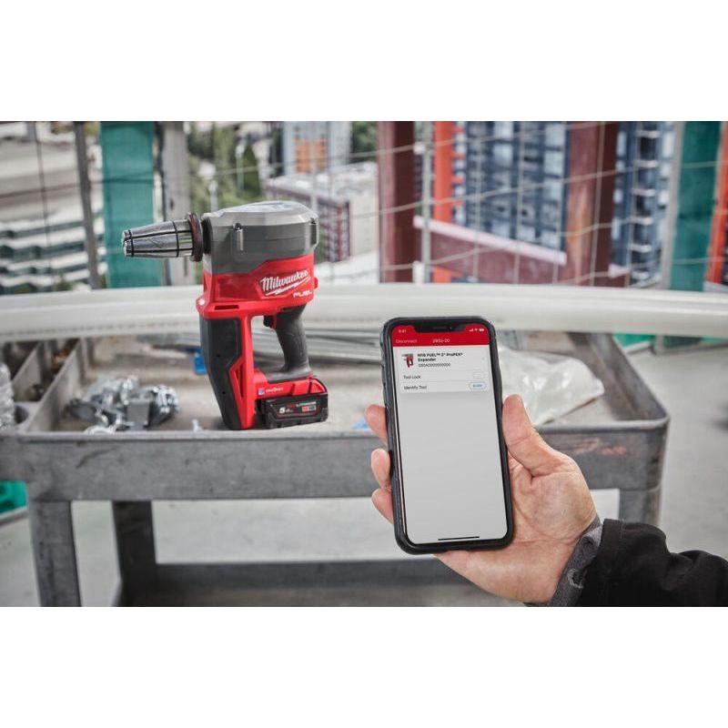 M18 FPXP-H06502C - Subkompaktowe narzędzie do rozszerzania rur UPONOR™ 18V, 5.0Ah, FUEL™ w walizce z 2 akumulatorami i ładowarką