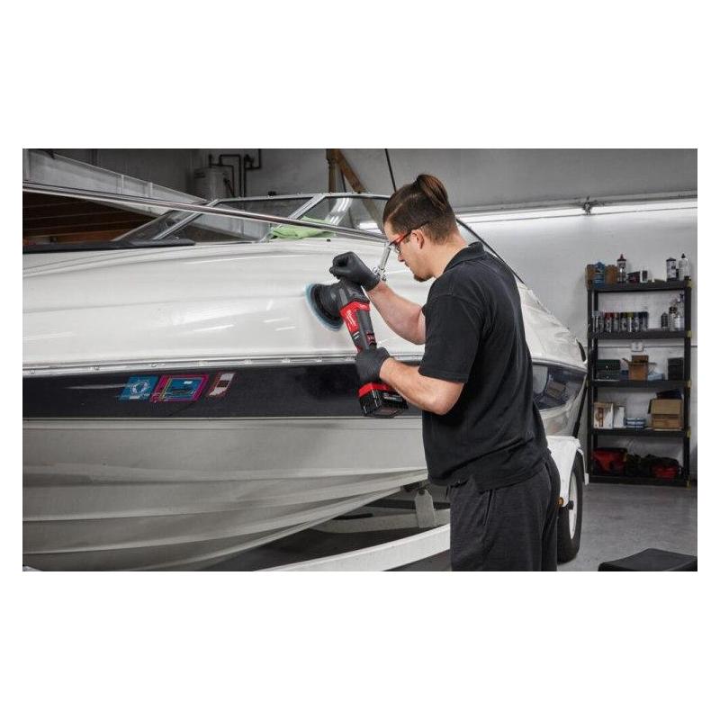 M18 FROP15-502X KIT - Polerka mimośrodowa śr. 125 mm + akcesoria, 18 V, 5.0 Ah, FUEL™, w walizce, z 2 akumulatorami i ładowarką