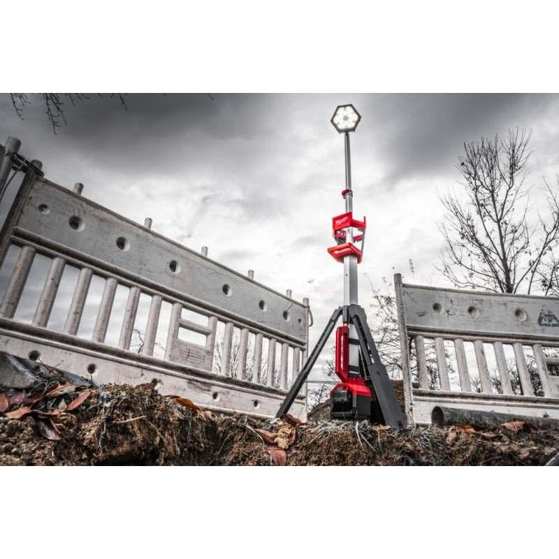 M18 SAL2-0 - Lampa stojąca LED, 2800 lumenów, 18 V, bez wyposażenia M18 SAL2-0 - Lampa stojąca LED, 2800 lumenów, 18 V, bez wyposażenia