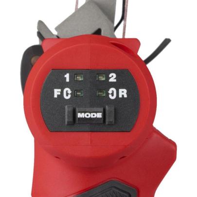 M12 FBFL13-402B - Pilnik taśmowy 13 mm, 12 V, 4.0 Ah, FUEL™, w torbie, z 2 akumulatorami i ładowarką
