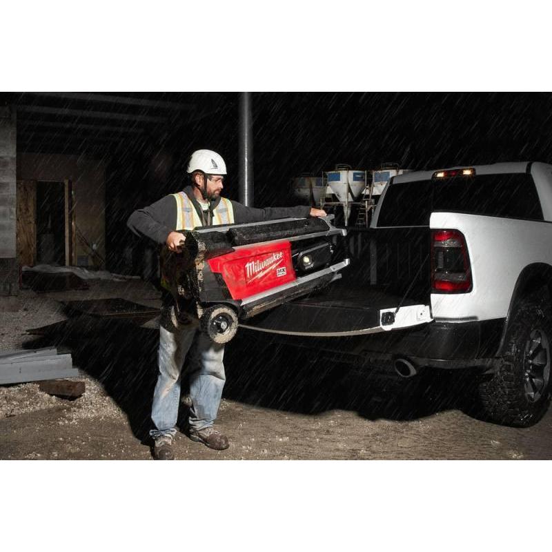MXF TL-601 - Mobilny maszt oświetleniowy 27000 lm, 6.0 Ah, MX FUEL™, ONE-KEY™, z akumulatorem i z wbudowaną ładowarką MXF TL-601 - Mobilny maszt oświetleniowy 27000 lm, 6.0 Ah, MX FUEL™, ONE-KEY™, z akumulatorem i z wbudowaną ładowarką