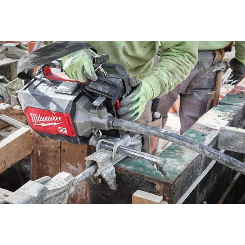 MXF CVBCKIT-602 - Wibrator walizkowy do betonu + wałek 4m i buława 38mm, 6.0Ah, MX FUEL™ ONE-KEY™, z 2 akumulatorami i ładowarką MXF CVBCKIT-602 - Wibrator walizkowy do betonu + wałek 4m i buława 38mm, 6.0Ah, MX FUEL™ ONE-KEY™, z 2 akumulatorami i ładowarką