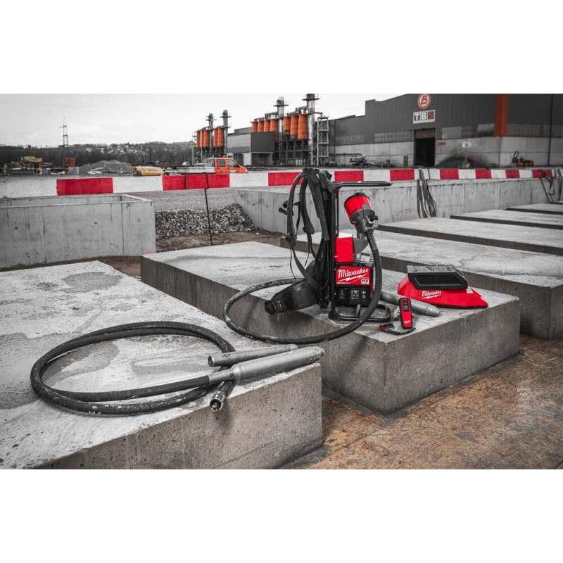 MXF CVBP-602 - Wibrator plecakowy do betonu, 6.0 Ah, MX FUEL™, ONE-KEY™, z 2 akumulatorami i ładowarką MXF CVBP-602 - Wibrator plecakowy do betonu, 6.0 Ah, MX FUEL™, ONE-KEY™, z 2 akumulatorami i ładowarką