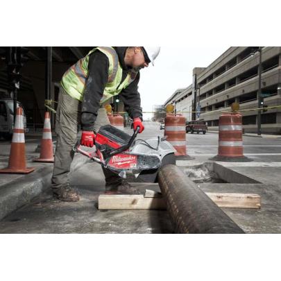 MXF COS350-602 - Przecinarka do betonu 350 mm, 6.0 Ah, MX FUEL™, ONE-KEY™, z 2 akumulatorami i ładowarką