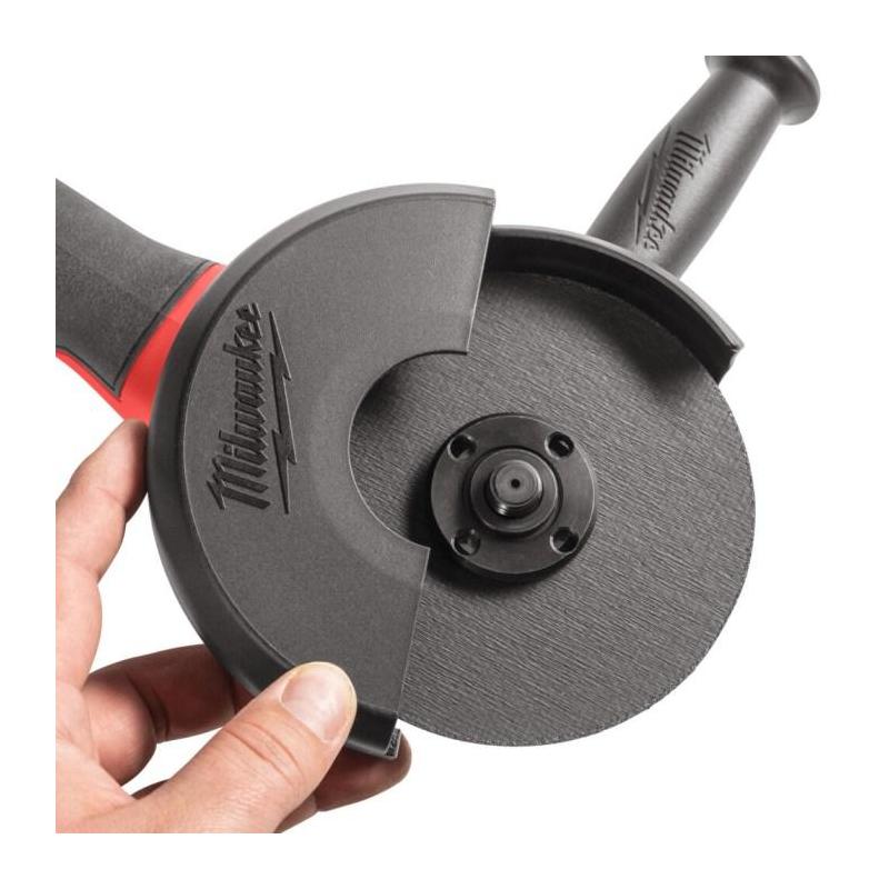 M18 BLSAG125X-402X - Szlifierka kątowa śr. 125 mm, 18 V, 4.0 Ah, włącznik suwakowy, w walizce, z 2 akumulatorami i ładowarką M18 BLSAG125X-402X - Szlifierka kątowa śr. 125 mm, 18 V, 4.0 Ah, włącznik suwakowy, w walizce, z 2 akumulatorami i ładowarką