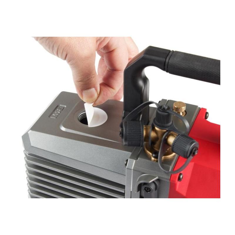 M18 FVP5-801 - Pompa próżniowa 5 cfm, 18 V, 8.0 Ah, FUEL™, z akumulatorem i ładowarką M18 FVP5-801 - Pompa próżniowa 5 cfm, 18 V, 8.0 Ah, FUEL™, z akumulatorem i ładowarką