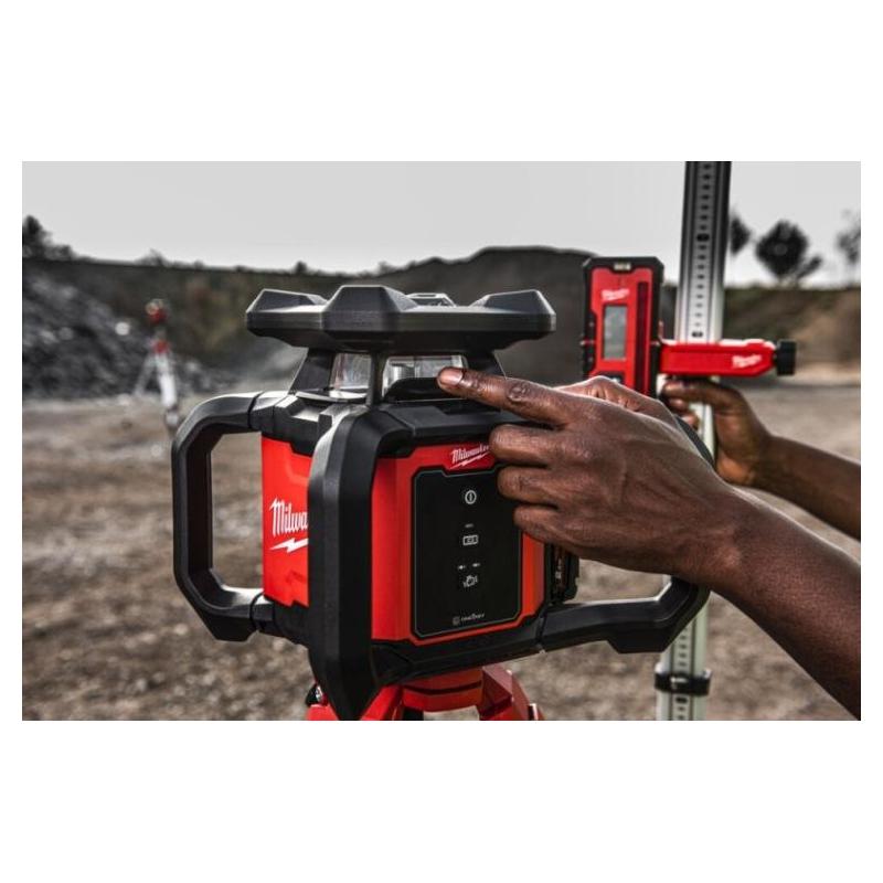 M18 RLOH600-201C - Niwelator laserowy 600m, 18 V, 2.0 Ah, ONE-KEY™, w walizce, z akumulatorem i ładowarką M18 RLOH600-201C - Niwelator laserowy 600m, 18 V, 2.0 Ah, ONE-KEY™, w walizce, z akumulatorem i ładowarką
