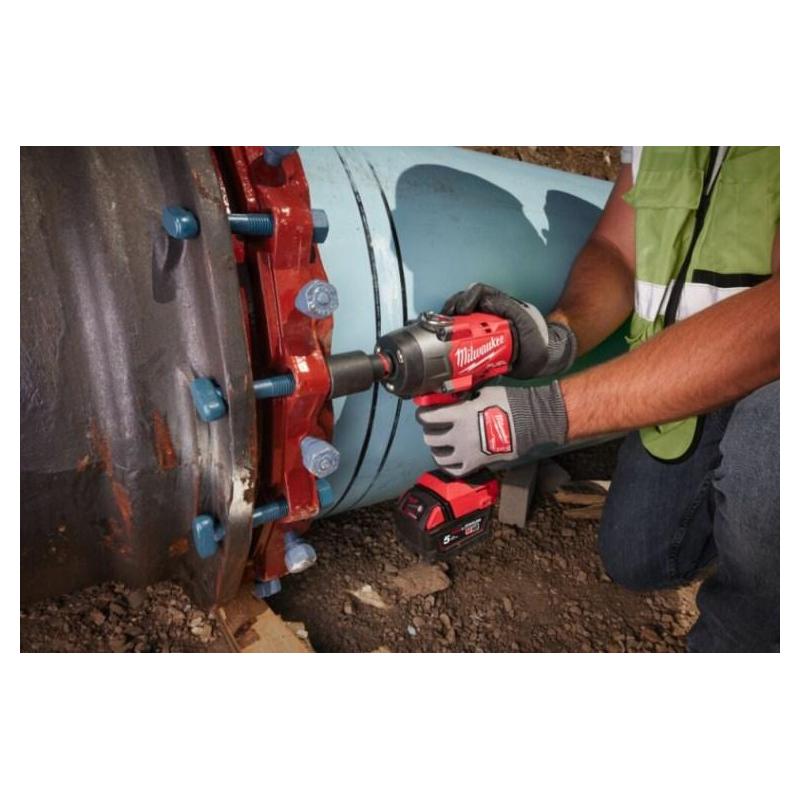 M18 FHIW2P12-502X - Klucz udarowy 1/2", 1220 Nm, 18 V, 5.0 Ah, FUEL™, w walizce, z 2 akumulatorami i ładowarką