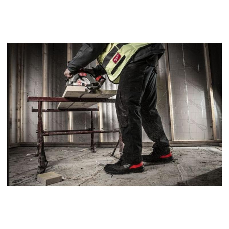 MILWAUKEE - 4932493704 - Obuwie robocze FLEXTRED™ S1PS 1M110133 ESD FO SR, rozmiar 39 ✔ MILWAUKEE - 4932493704 - Obuwie robocze FLEXTRED™ S1PS 1M110133 ESD FO SR, rozmiar 39 ✔