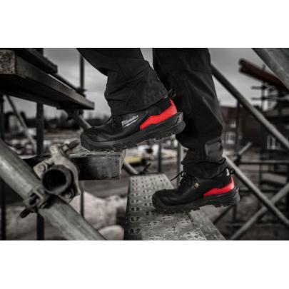 MILWAUKEE - 4932493754 - Obuwie robocze czarne ARMOURTRED™ S3S 1L110111W ESD HRO SC FO LG SR, rozmiar 40 ✔