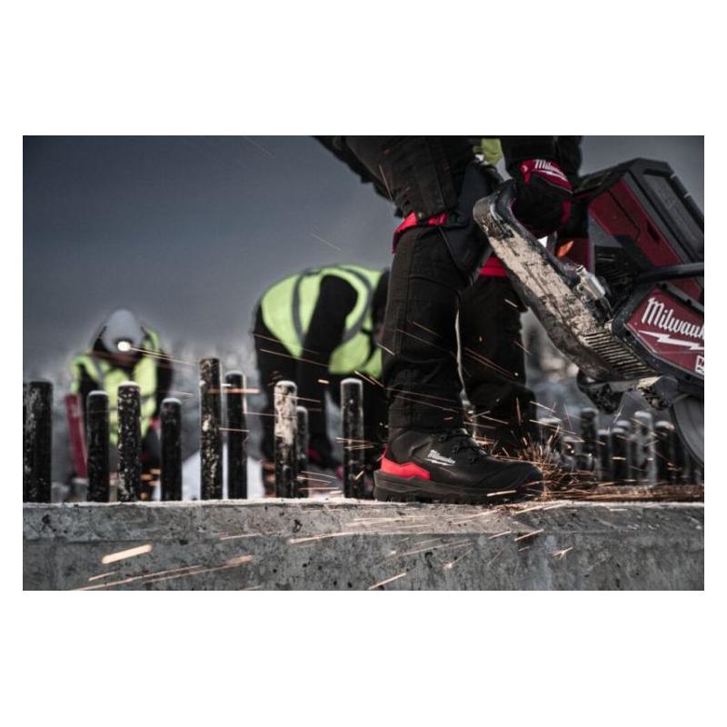 MILWAUKEE - 4932493769 - Obuwie robocze czarne ARMOURTRED™ S3S 1M110111W ESD CI HI HRO SC FO LG SR, rozmiar 45 ✔