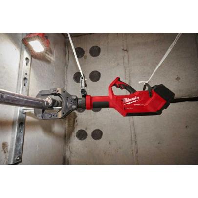M18 HSFC125R-802C - Hydrauliczny obcinak do kabli zabezpieczających 125 mm, 120 kN, 18 V, 8.0 Ah, ONE-KEY™, walizce, 4933499331