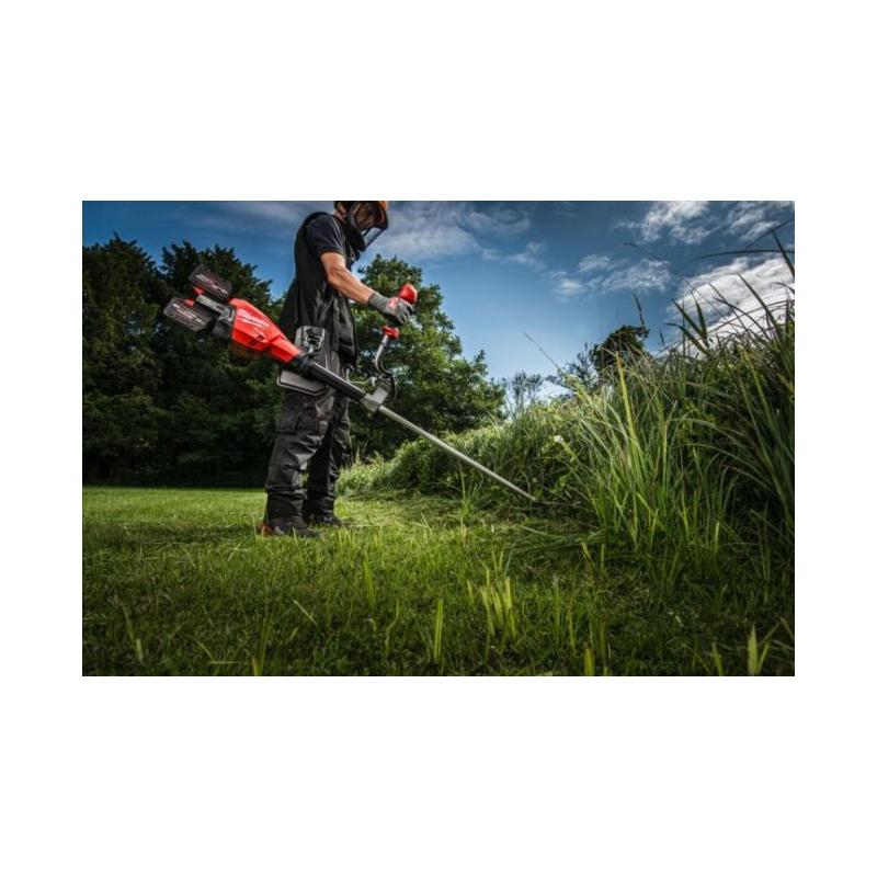 M18 F2BCU-122 - Wykaszarka na dwa akumulatory 26 cm 18 V, 12.0 Ah, FUEL™, z 2 akumulatorami i ładowarką, 4933480860